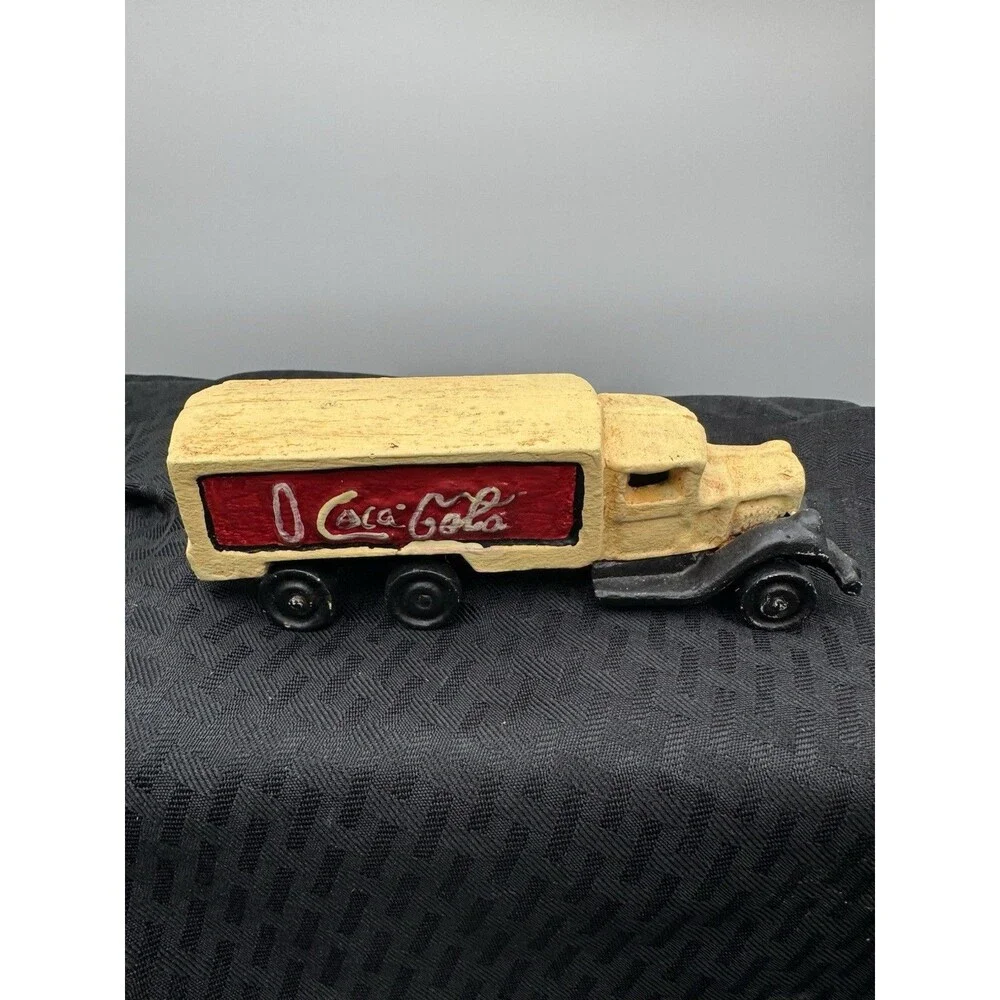 Vintage Coca-Cola Cast Iron Yellow Truck Kg Z4